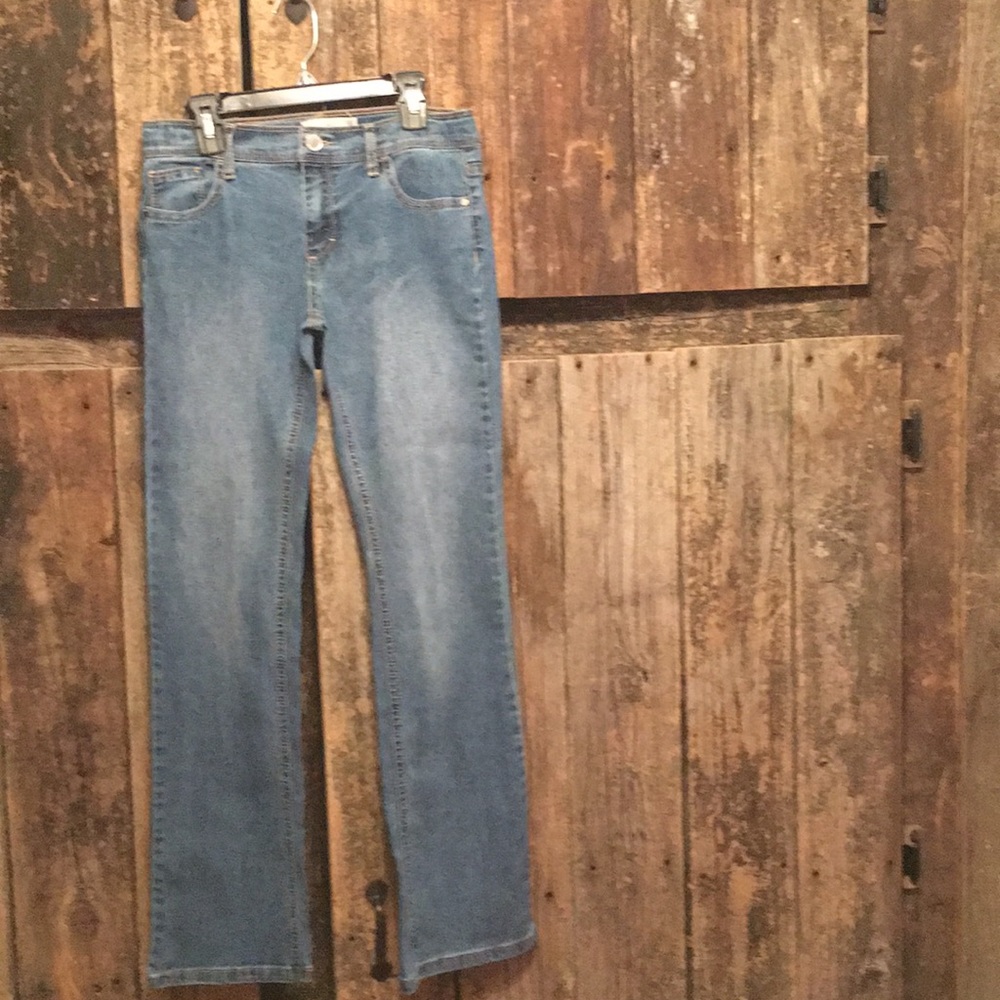 Jeans - Picture 2 of 4